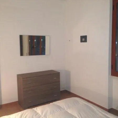 Perasso 4 Apartment *