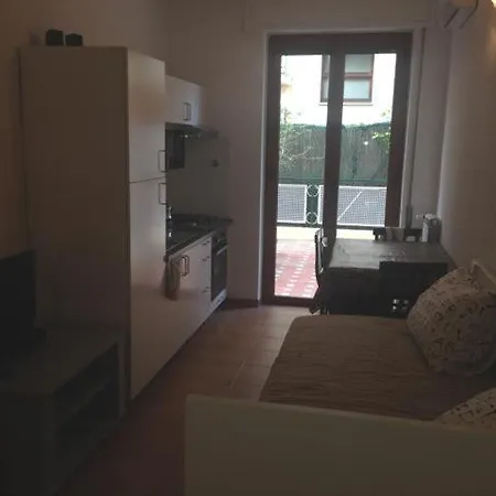Apartment Perasso 4 *